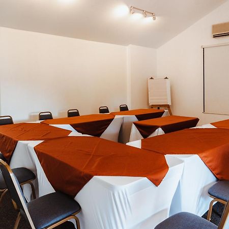 Hotel Ciudad Vieja Guatemala City Eksteriør bilde