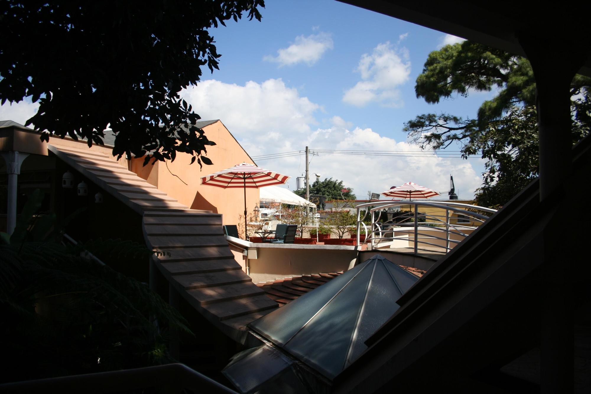 Hotel Ciudad Vieja Guatemala City Eksteriør bilde