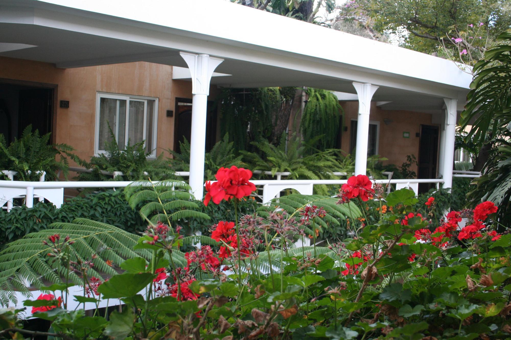 Hotel Ciudad Vieja Guatemala City Eksteriør bilde