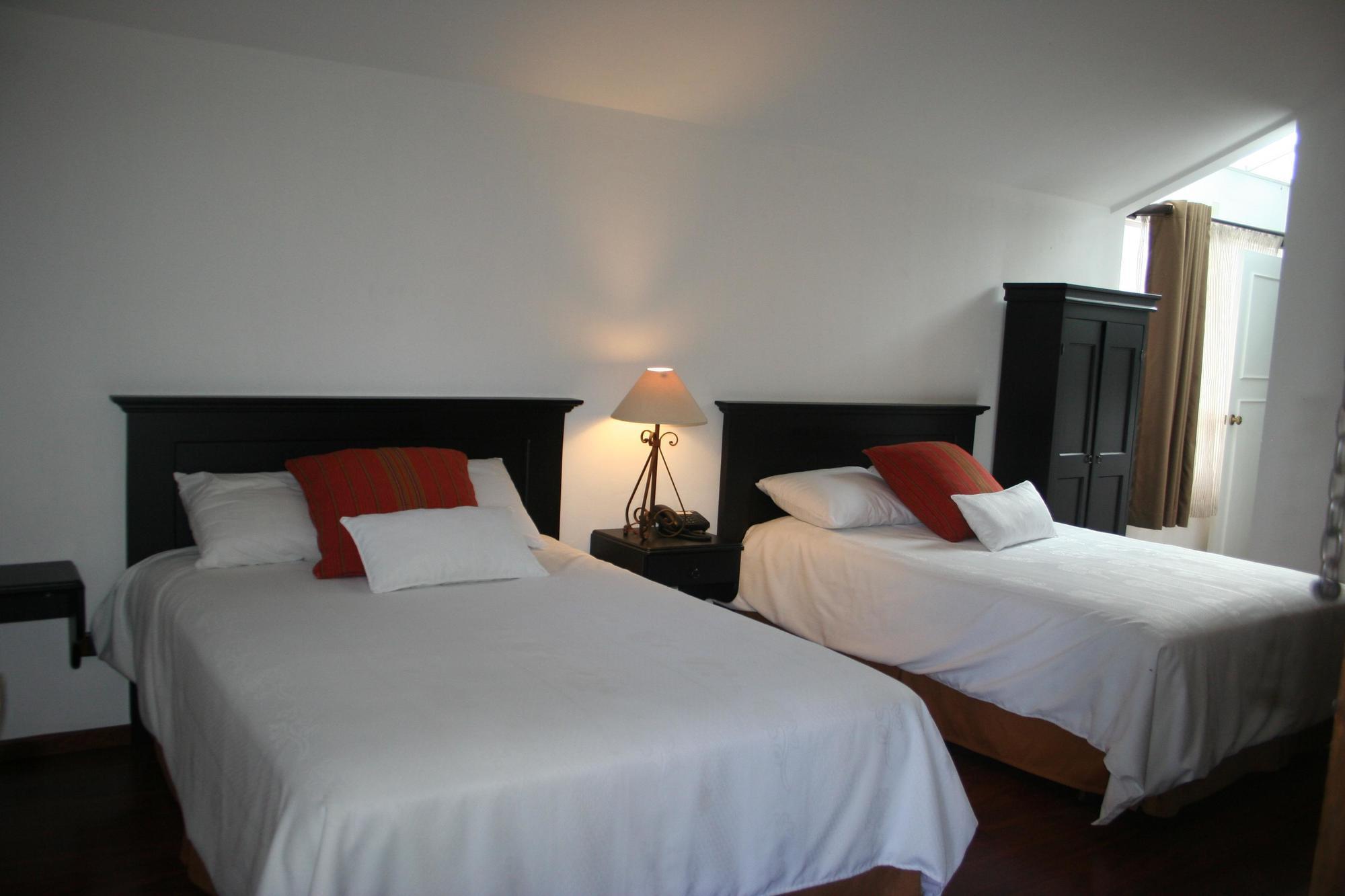 Hotel Ciudad Vieja Guatemala City Eksteriør bilde