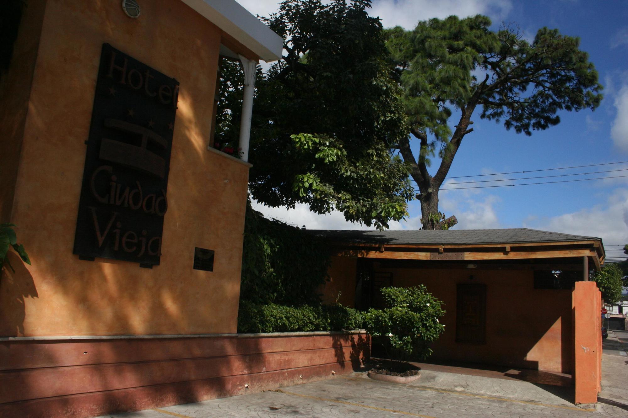 Hotel Ciudad Vieja Guatemala City Eksteriør bilde